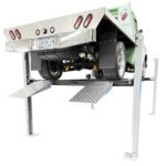Triumph USA8000 8,000 lb Service Storage 4-Post Automotive Lift - Image 5